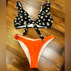 NWT Cupshe Sunflower Cheeky Bikini 👙Sz M